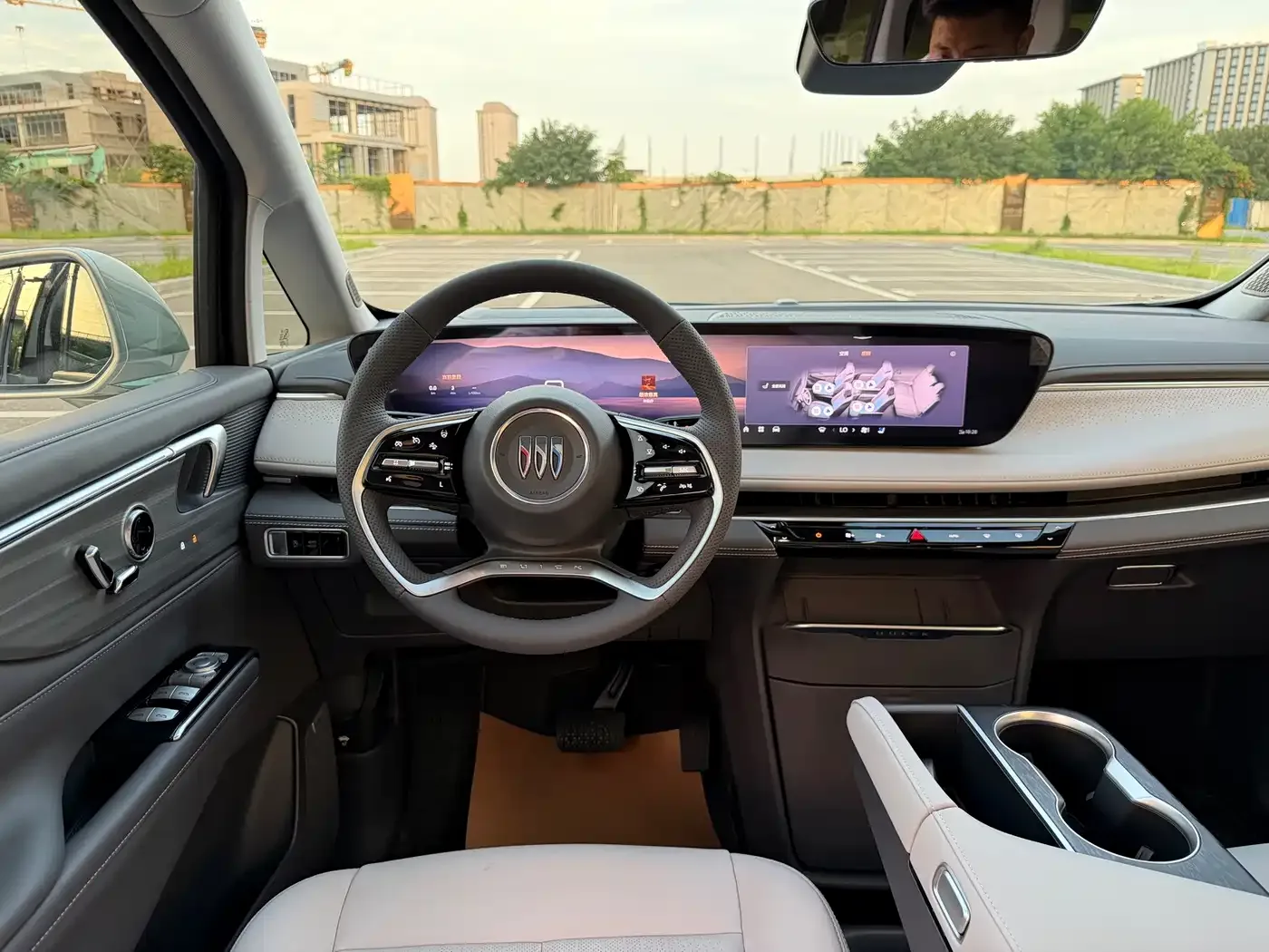 Buick Buick GL8 2025 Land Honor Premium Edition — Фото автомобиля 8