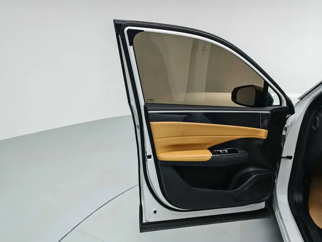 Geely Galaxy L7 — Фото автомобиля 10