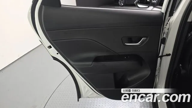 Hyundai Kona — Фото автомобиля 14