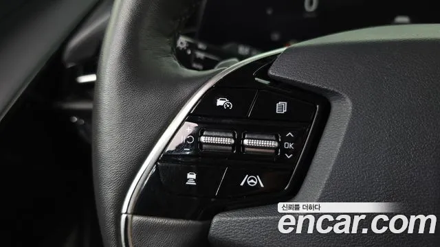 Kia Niro Niro (New) — Фото автомобиля 21