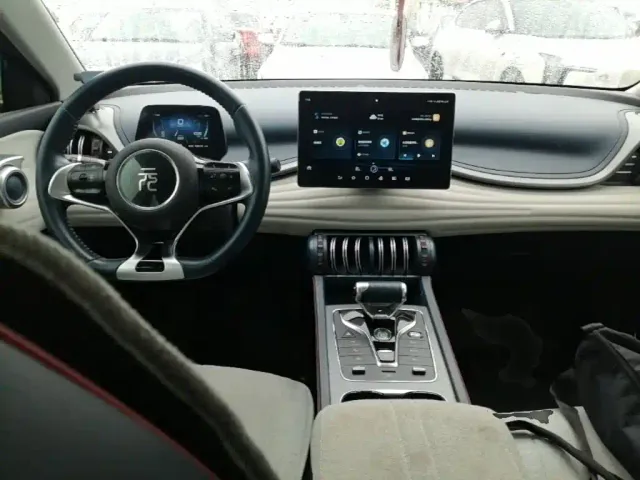 BYD Yuan PLUS — Фото автомобиля 9