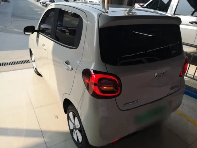 Wuling Hongguang Mini EV — Фото автомобиля 5