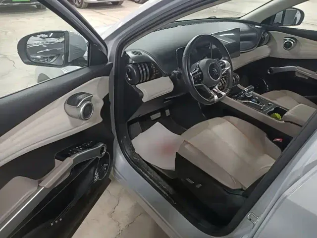 BYD Yuan PLUS — Фото автомобиля 15