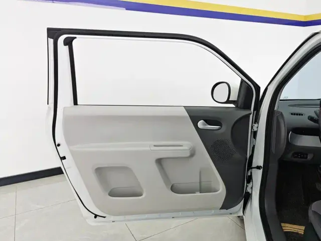 Changan Lumin — Фото автомобиля 7