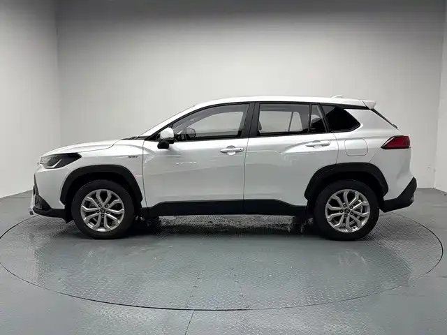 Toyota Frontlander — Фото автомобиля 13