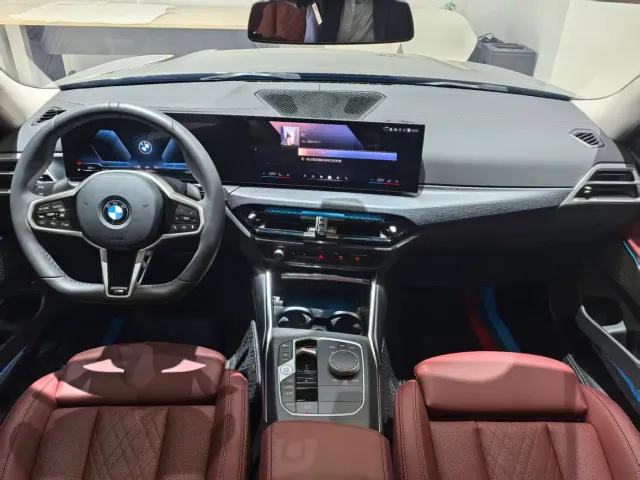 BMW 3 Series — Фото автомобиля 6
