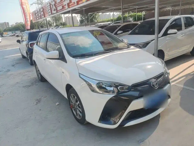 Toyota YARiS L Zhi Xuan — Фото автомобиля 3