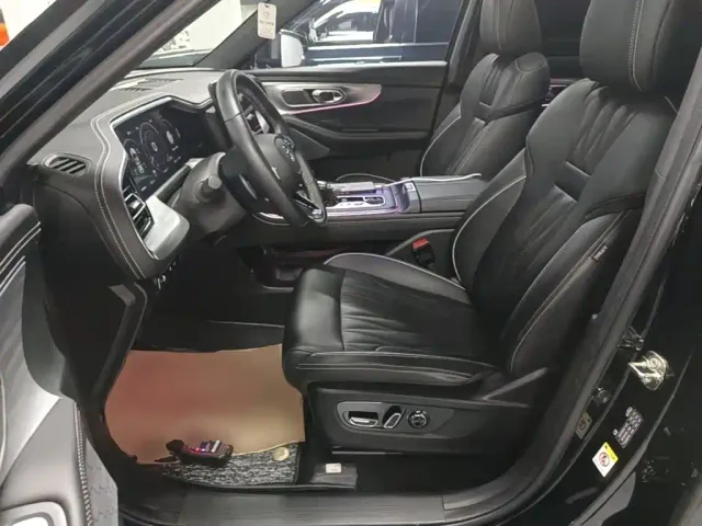 GAC Trumpchi GS8 — Фото автомобиля 14