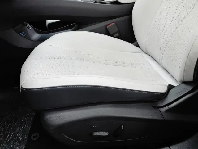 BYD Seal 05 DM-i — Фото автомобиля 20