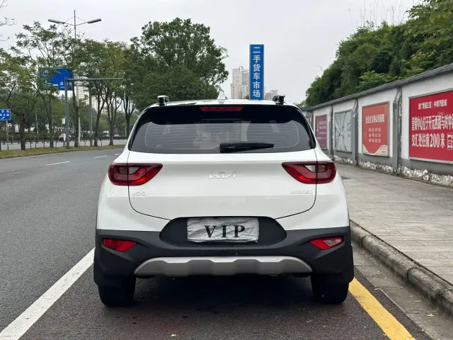 Kia KX1 — Фото автомобиля 5
