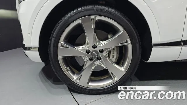 Genesis GV80 2.5T Бензин AWD — Фото автомобиля 5