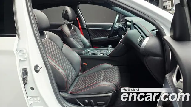 Genesis G70 The New Shooting Brake — Фото автомобиля 16