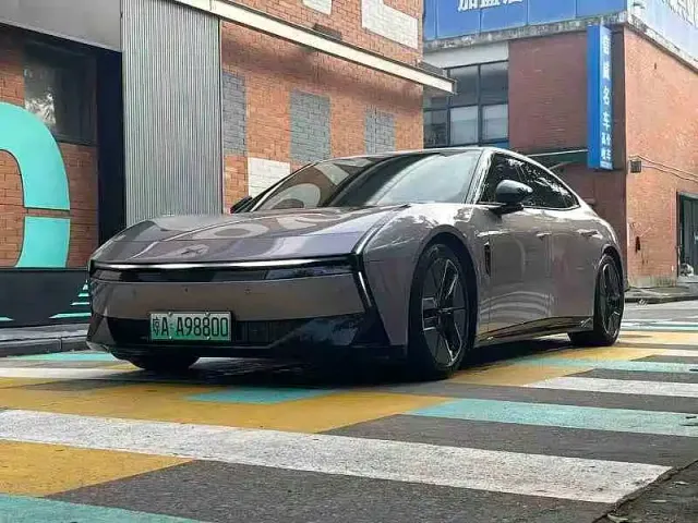 Фотография автомобиля — Xpeng P7