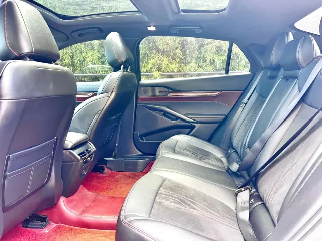 Ford Mondeo — Фото автомобиля 10