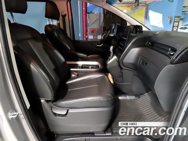 Hyundai Staria — Фото автомобиля 8