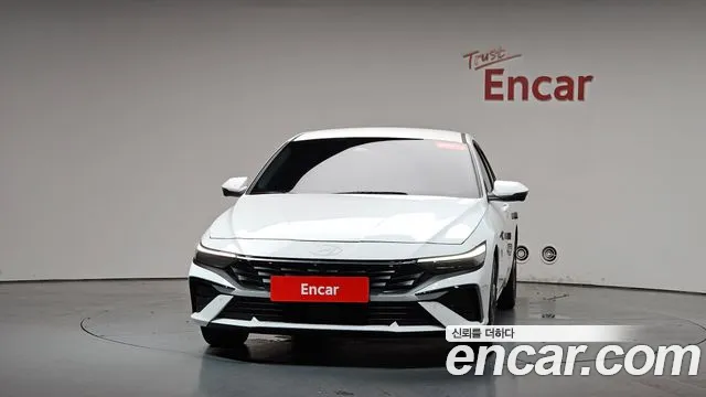 Hyundai AVANTE Новый Avante (CN7) — Фото автомобиля 2