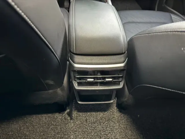 Geely Emgrand — Фото автомобиля 10