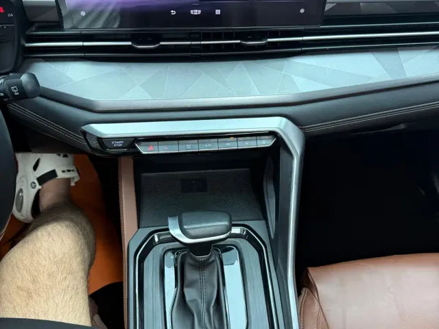 Geely Vision X6 — Фото автомобиля 9