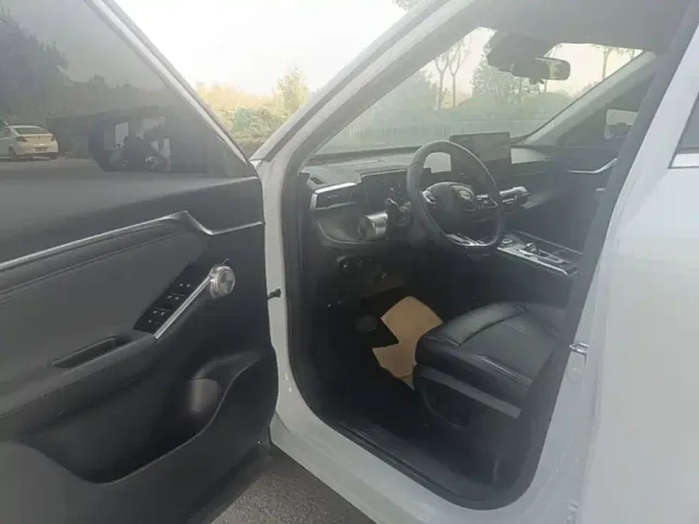 GAC Trumpchi Emkoo — Фото автомобиля 15