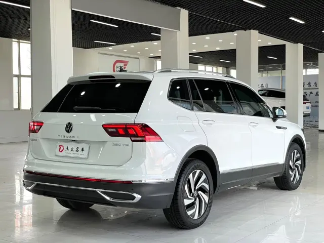 Volkswagen Tiguan L — Фото автомобиля 6