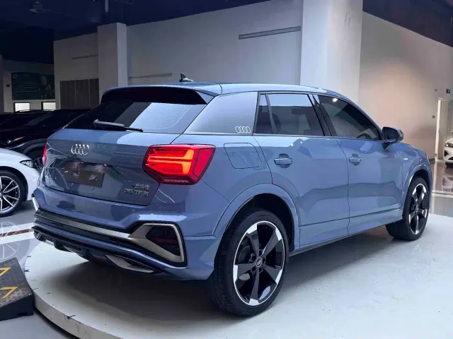 Audi Q2L — Фото автомобиля 6