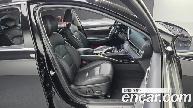 Hyundai Grandeur Новый Grandeur IG — Фото автомобиля 26