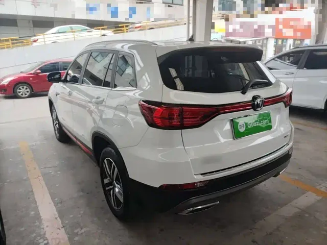 Changan CS75 — Фото автомобиля 4