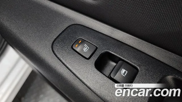 Hyundai AVANTE Avante (CN7) — Фото автомобиля 18
