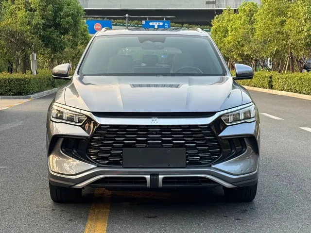 BYD Song Pro — Фото автомобиля 2