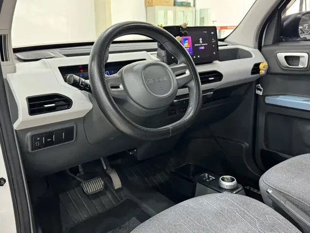 Geely Galaxy Panda 2023 Panda Mini 200km Endurance Bear — Фото автомобиля 8