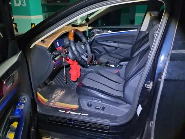 Volkswagen Passat — Фото автомобиля 9