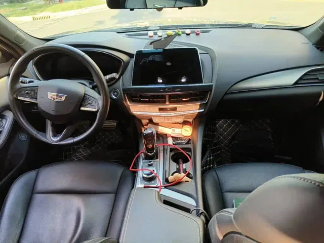 Cadillac CT5 — Фото автомобиля 12