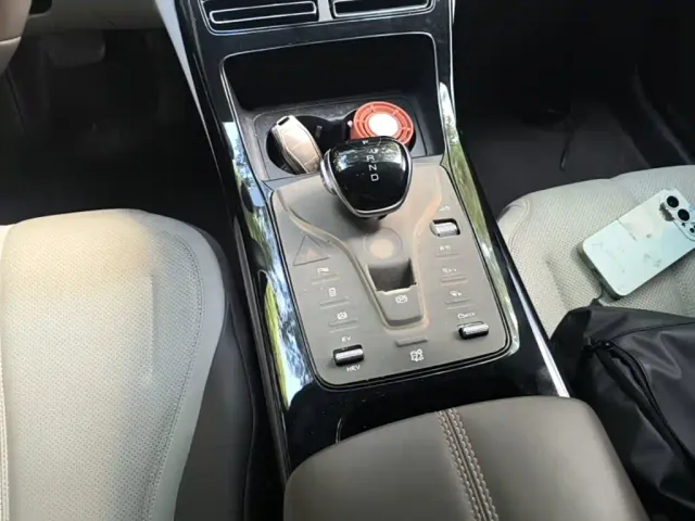 BYD Qin PLUS — Фото автомобиля 13