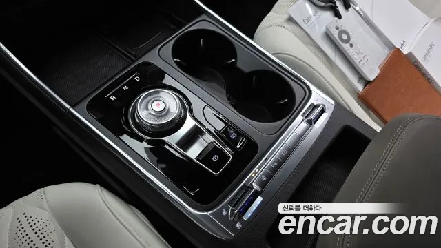 Kia Carnival — Фото автомобиля 12