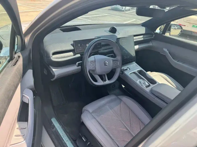 Nio EC6 — Фото автомобиля 10
