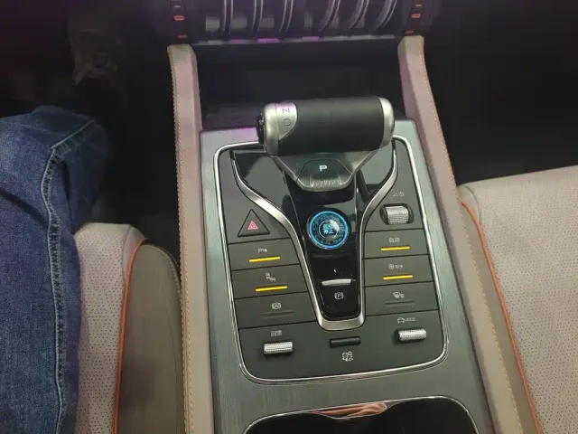 BYD Yuan PLUS — Фото автомобиля 13