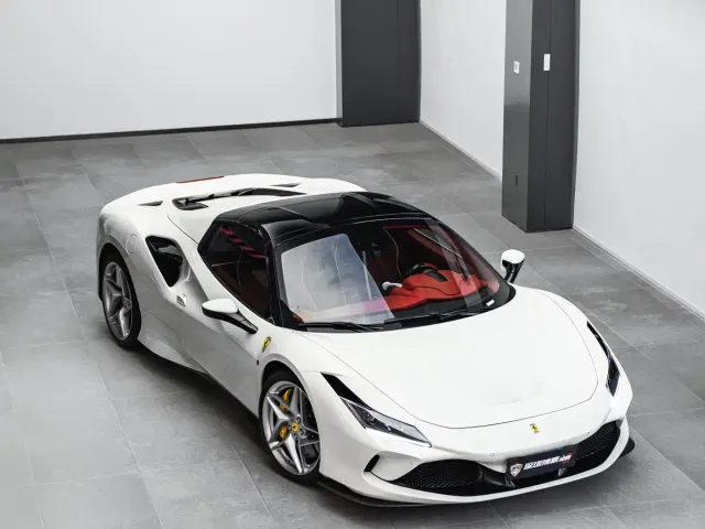 Ferrari F8 — Фото автомобиля 5
