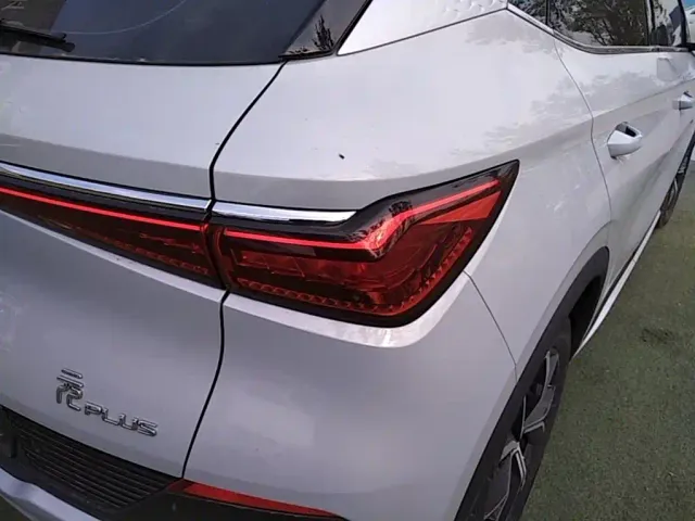 BYD Yuan PLUS — Фото автомобиля 7
