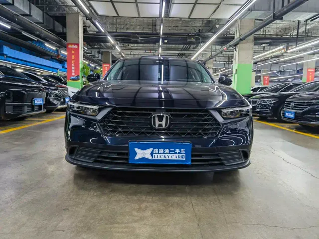 Honda Accord — Фото автомобиля 2
