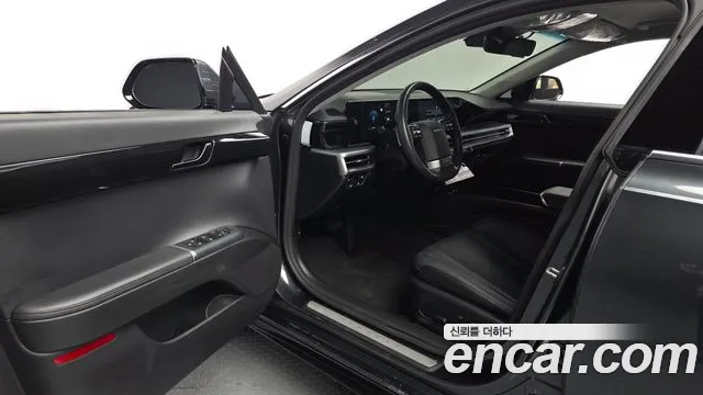 Hyundai Grandeur Grandeur (GN7) 2.5 Бензин 2WD — Фото автомобиля 10