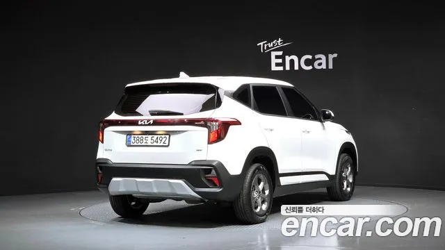 Kia Seltos — Фото автомобиля 2