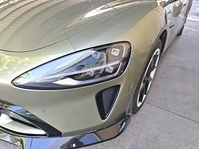 Xiaomi SU7 — Фото автомобиля 23