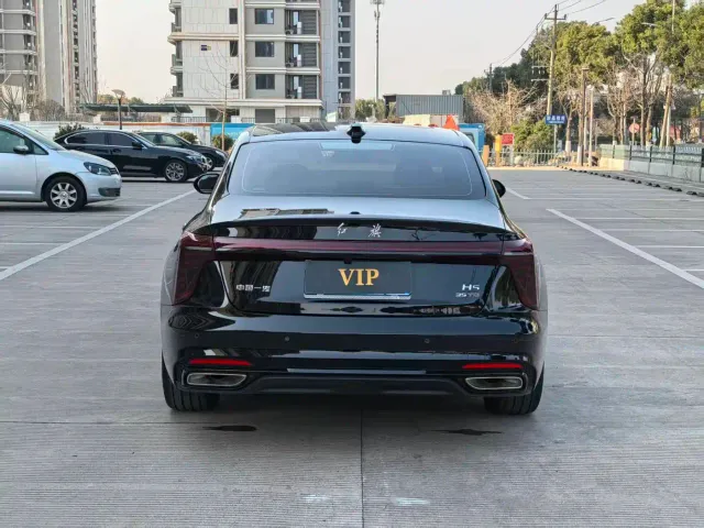 Hongqi H5 — Фото автомобиля 16