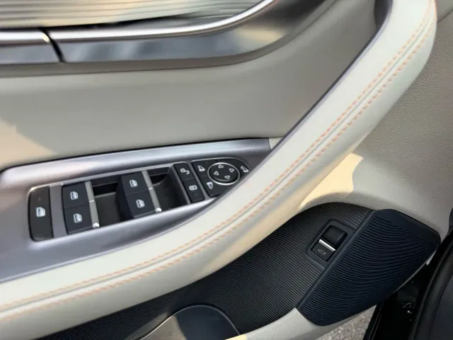 BYD Song PLUS — Фото автомобиля 25