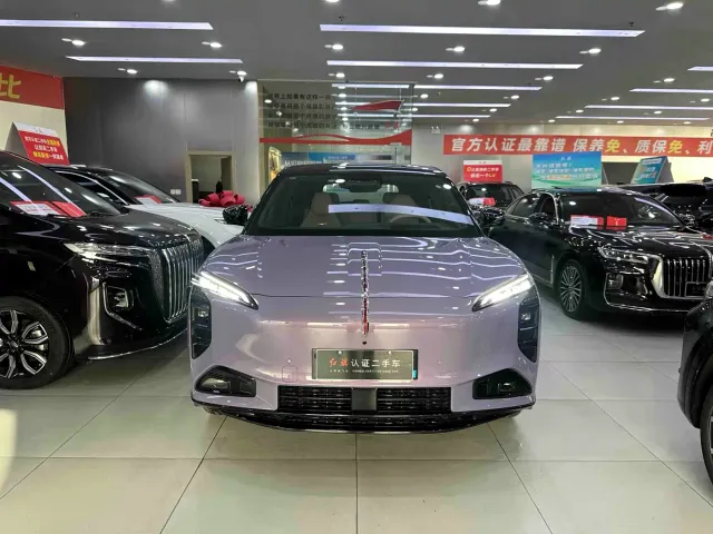 Hongqi Tian Gong 08 — Фото автомобиля 2