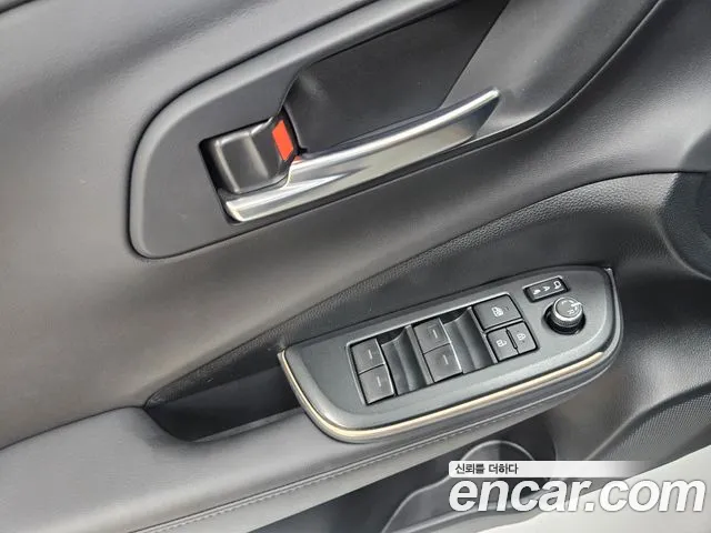 Toyota Crown — Фото автомобиля 15
