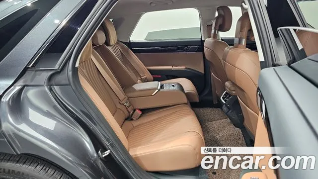 Hyundai Grandeur GN7 — Фото автомобиля 17