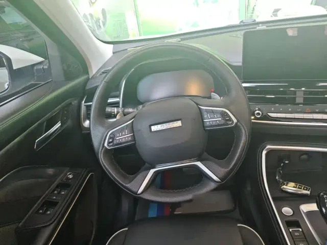 Haval H6 — Фото автомобиля 6