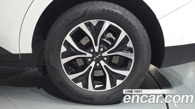 Kia Canival Carnival 4 поколение Бензин 9 мест Prestige — Фото автомобиля 21