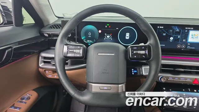 Hyundai Grandeur GN7 — Фото автомобиля 19